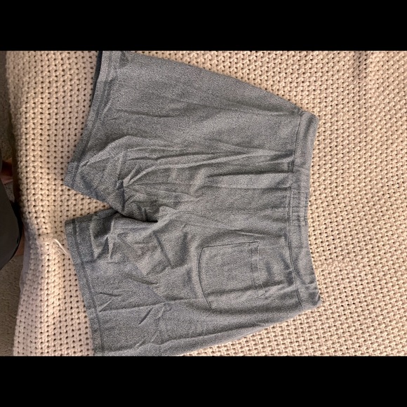 PacSun Shorts - Picture 2 of 3